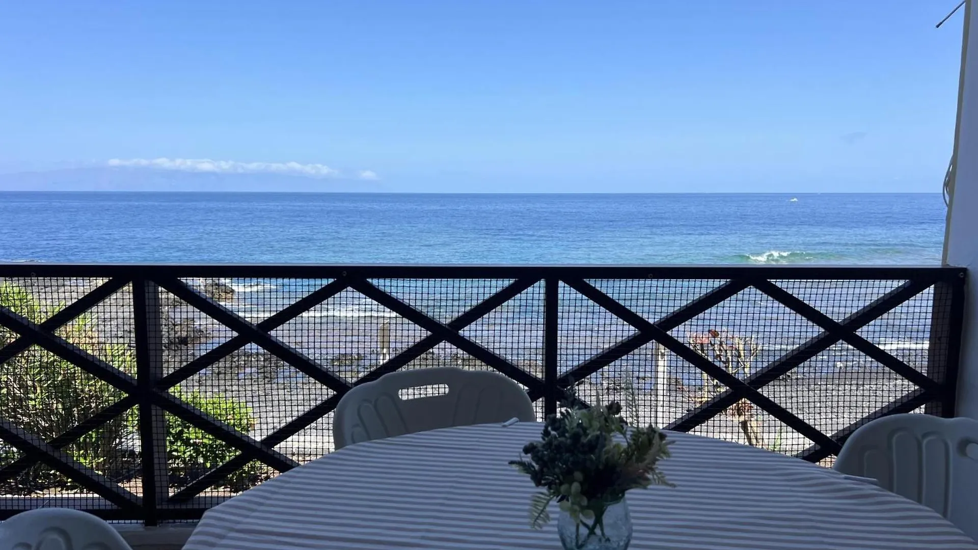 Gure Ametsa By Sydney Apartment Puerto de Santiago  Spain